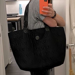 Lululemon Reversible Black tote bag